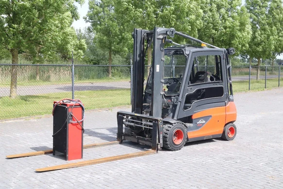 Linde  - Afbeelding 2 van 20