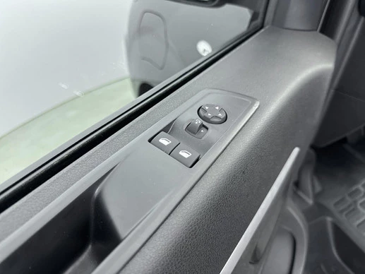 Opel Vivaro-e - Afbeelding 12 van 30