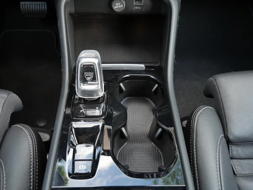 Volvo XC40 - Afbeelding 25 van 30