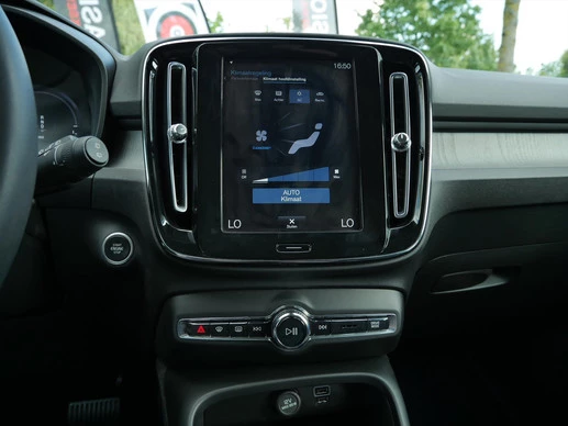 Volvo XC40 - Afbeelding 28 van 30