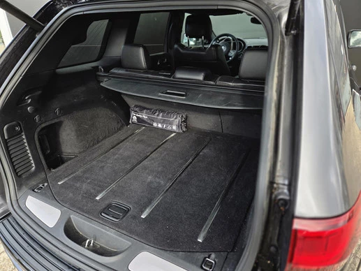 Jeep Grand Cherokee - Afbeelding 18 van 30