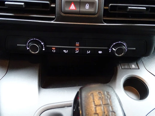 Opel Combo - Afbeelding 12 van 25