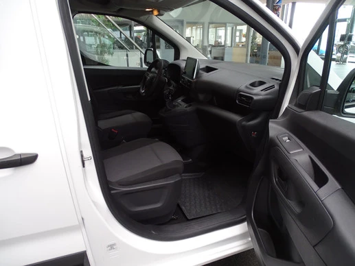 Opel Combo - Afbeelding 18 van 25