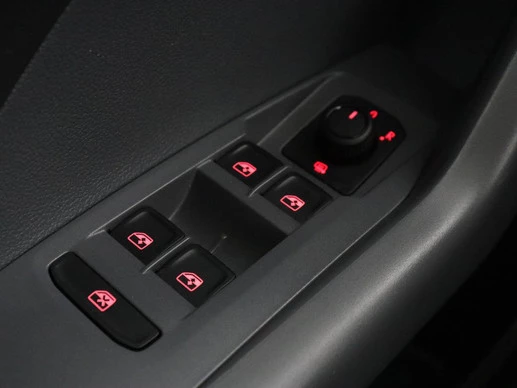 Volkswagen T-Cross - Afbeelding 12 van 30