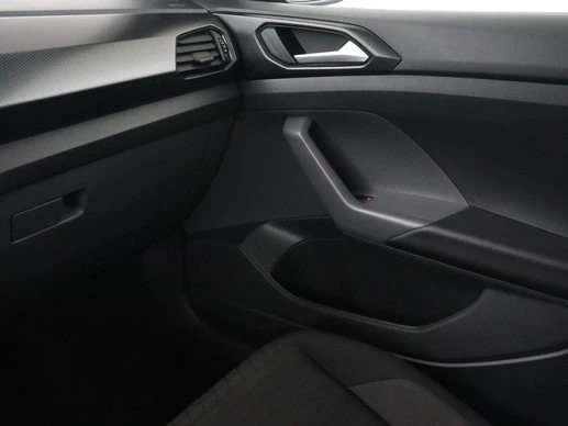 Volkswagen T-Cross - Afbeelding 18 van 30