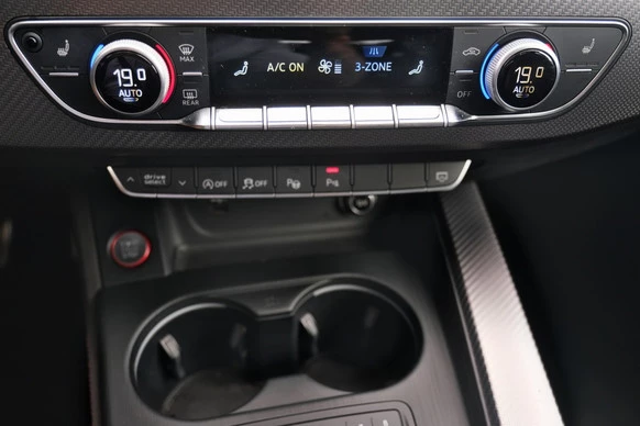 Audi RS4 - Afbeelding 27 van 30