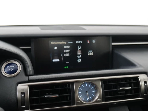 Lexus IS - Afbeelding 16 van 30