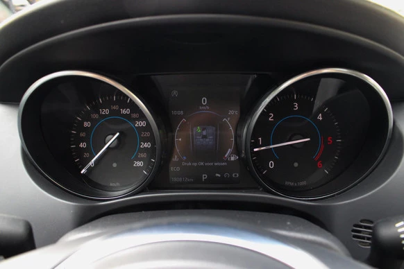 Jaguar F-PACE - Afbeelding 17 van 24