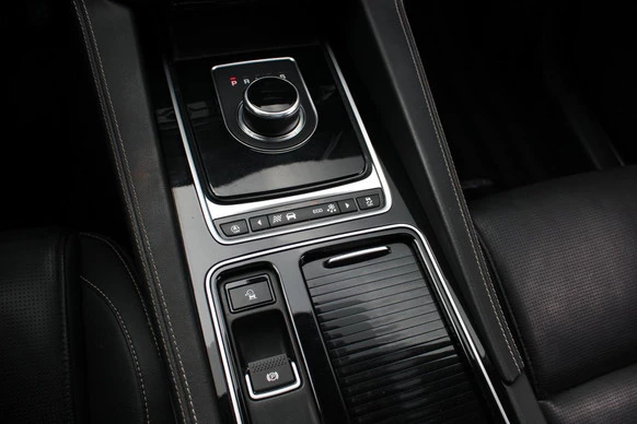 Jaguar F-PACE - Afbeelding 20 van 24