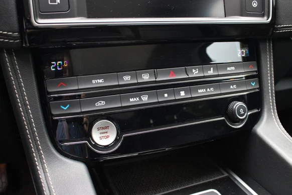 Jaguar F-PACE - Afbeelding 21 van 24