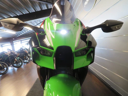 Kawasaki Ninja ZX - Afbeelding 13 van 14