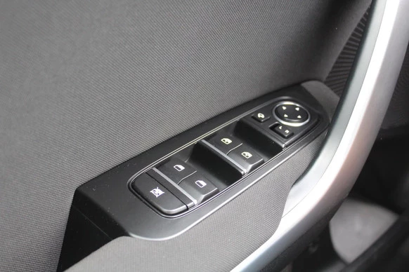Kia Ceed - Afbeelding 28 van 30