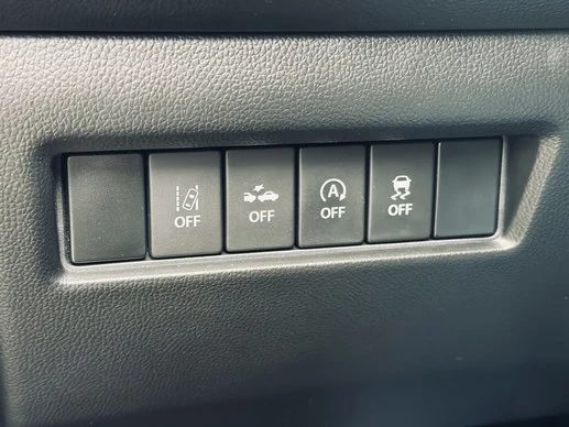Suzuki Swift - Afbeelding 11 van 14