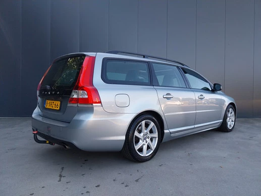 Volvo V70 - Afbeelding 2 van 30
