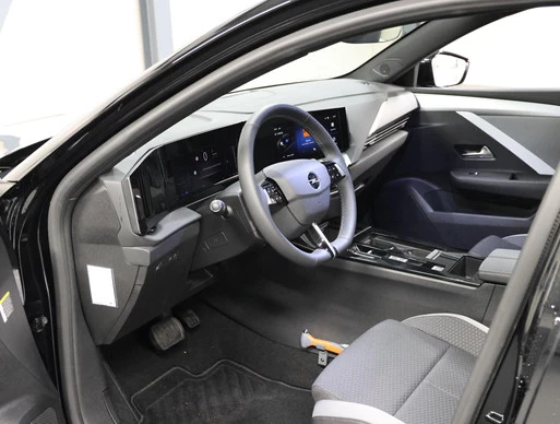 Opel Astra - Afbeelding 10 van 30