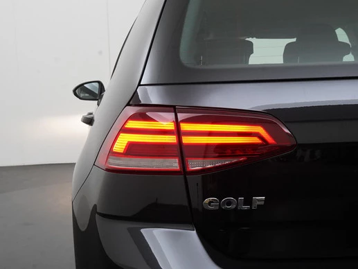 Volkswagen Golf - Afbeelding 21 van 30