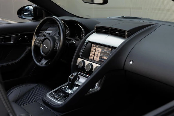 Jaguar F-Type - Afbeelding 10 van 30