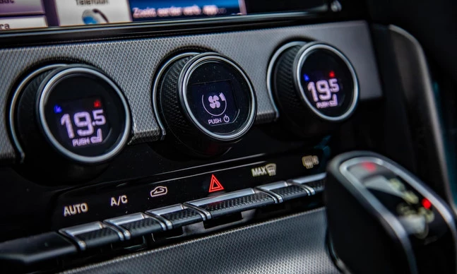 Jaguar F-Type - Afbeelding 8 van 30