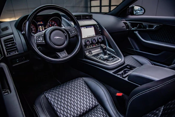 Jaguar F-Type - Afbeelding 9 van 30