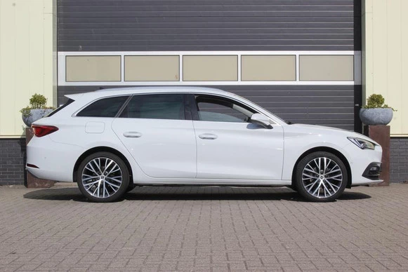 SEAT Leon Sportstourer - Afbeelding 28 van 30