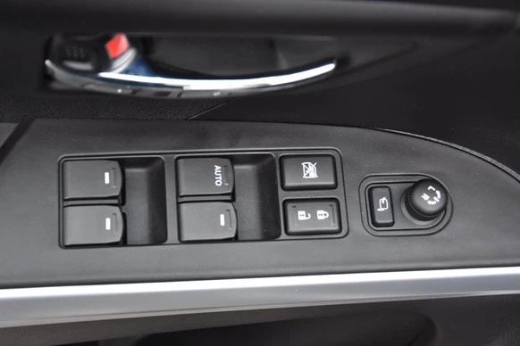 Suzuki S-Cross - Afbeelding 10 van 27
