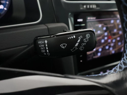 Volkswagen e-Golf - Afbeelding 14 van 29