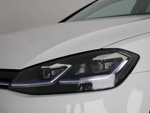 Volkswagen e-Golf - Afbeelding 23 van 29