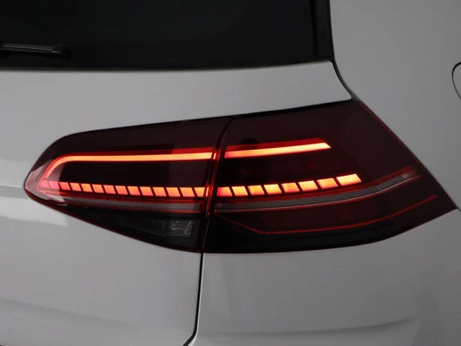 Volkswagen e-Golf - Afbeelding 24 van 29