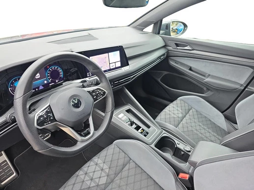 Volkswagen Golf - Afbeelding 10 van 30