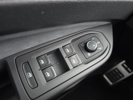 Volkswagen Golf - Afbeelding 14 van 30