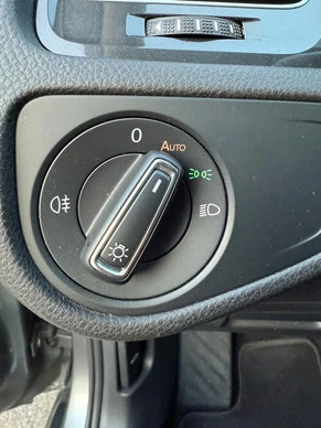 Volkswagen e-Golf - Afbeelding 14 van 27