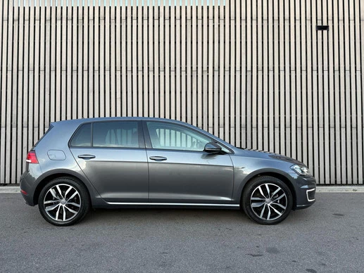 Volkswagen e-Golf - Afbeelding 24 van 27