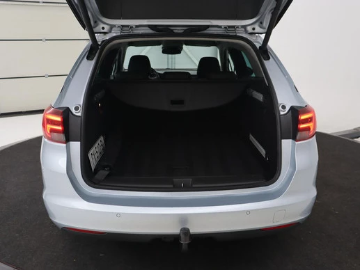 Opel Astra - Afbeelding 24 van 30