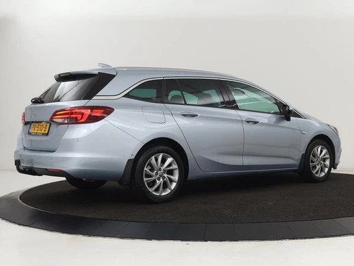 Opel Astra - Afbeelding 28 van 30