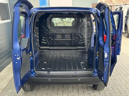 Fiat Fiorino - Afbeelding 10 van 24