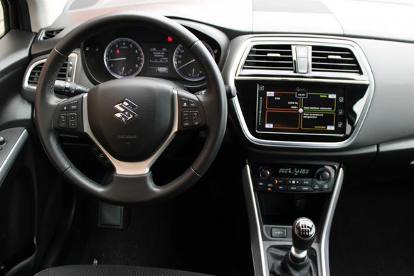 Suzuki S-Cross - Afbeelding 2 van 27