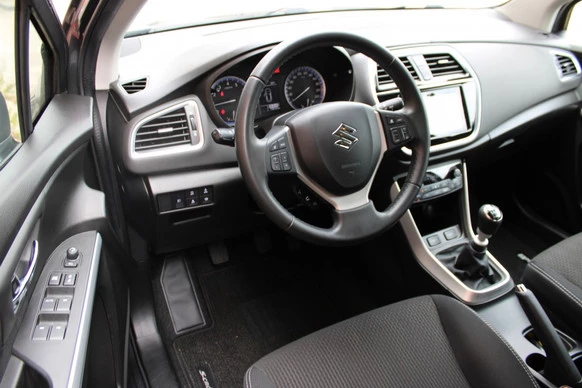 Suzuki S-Cross - Afbeelding 6 van 27