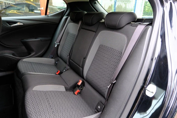 Opel Astra - Afbeelding 21 van 29