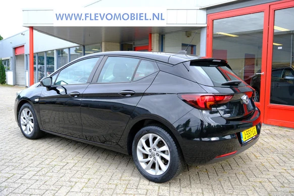 Opel Astra - Afbeelding 24 van 29