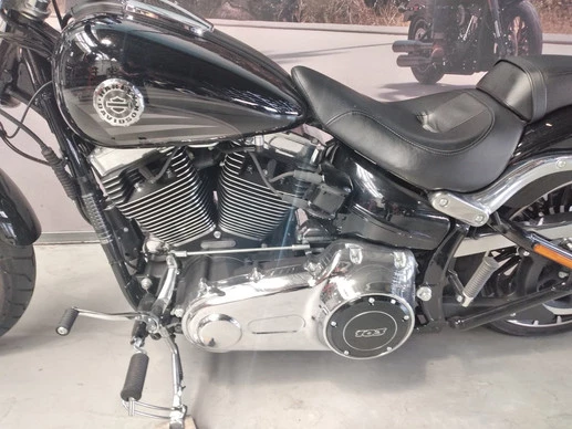 Harley-Davidson Breakout - Afbeelding 7 van 10