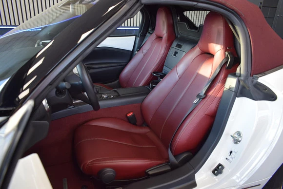 Mazda MX-5 - Afbeelding 3 van 21