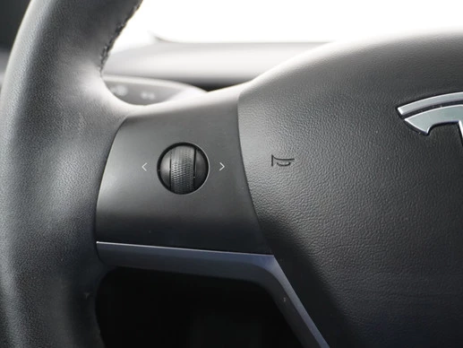 Tesla Model 3 - Afbeelding 30 van 30