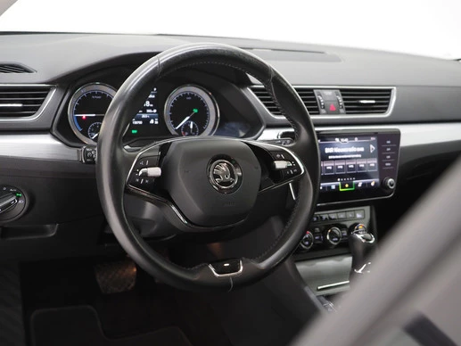 Škoda Superb - Afbeelding 17 van 30