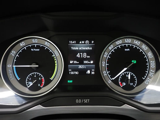 Škoda Superb - Afbeelding 24 van 30