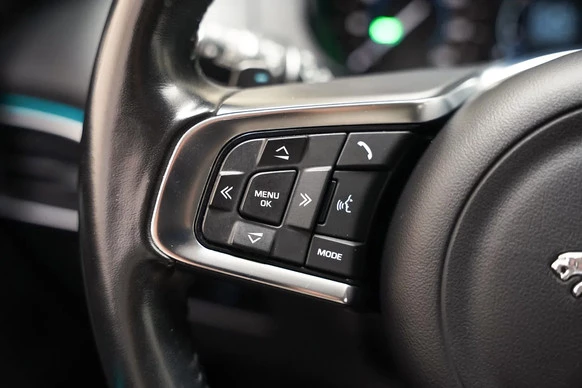 Jaguar F-PACE - Afbeelding 18 van 30