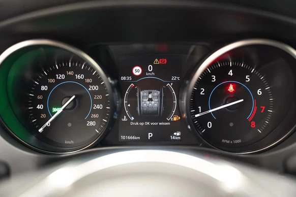 Jaguar F-PACE - Afbeelding 21 van 30