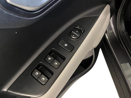 Kia Stonic - Afbeelding 11 van 23