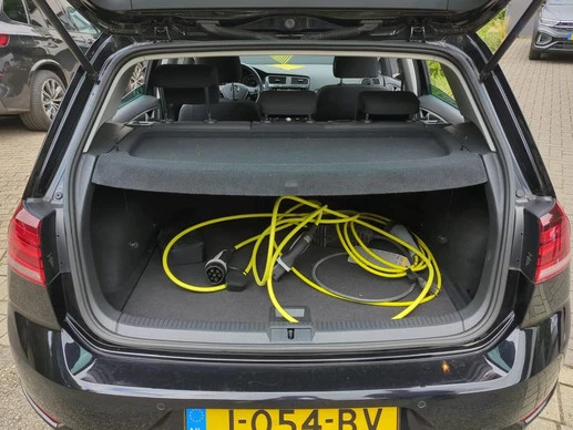 Volkswagen e-Golf - Afbeelding 13 van 17