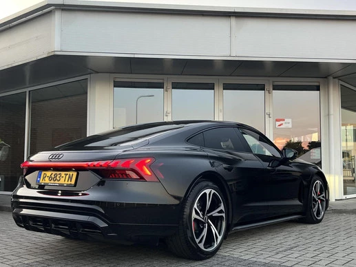 Audi e-tron GT - Afbeelding 17 van 20