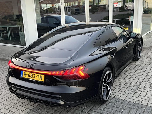 Audi e-tron GT - Afbeelding 18 van 20